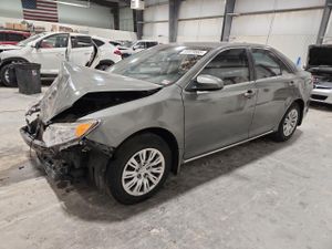 Toyota Camry BASE 2.5L 4 2012