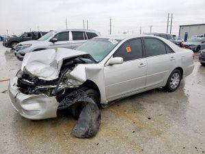 Toyota Camry LE 2.4L 4 2006