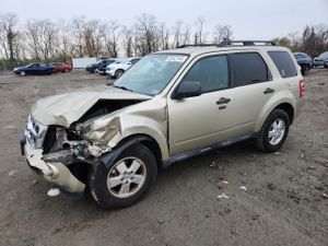 Ford Escape XLT 3.0L 6 2012