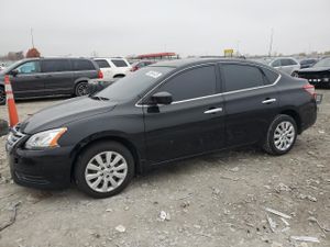 Nissan Sentra S 1.8L 4 2015