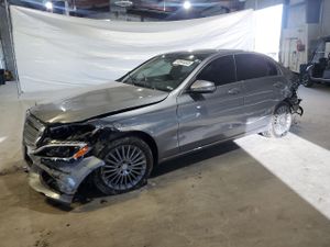 Mercedes-Benz C 300 4MATIC 2.0L 4 2015