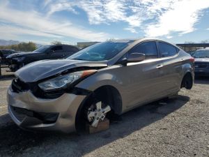 Hyundai Elantra GLS 1.8L 4 2013