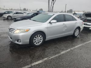 Toyota Camry SE 3.5L 6 2010