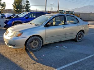 Toyota Corolla CE 1.8L 4 2004