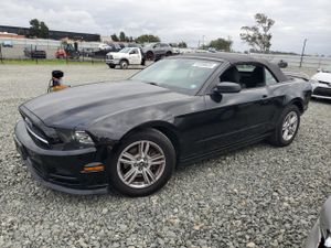 Ford Mustang 3.7L 6 2014