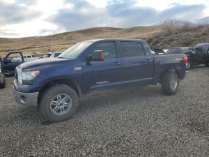 Toyota Tundra CREWMAX 5.7L 8 2008
