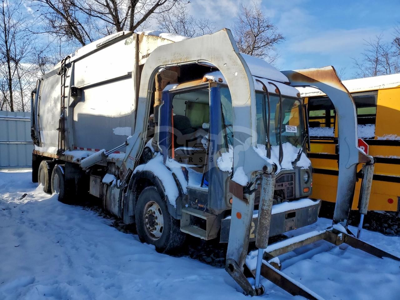 Mack 600 MRU600 10.8L 6 2016