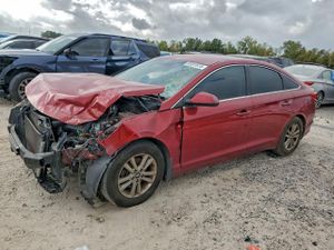 Hyundai Sonata SE 2.4L 4 2015