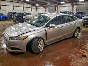Ford Fusion SE 2.5L 4 2014
