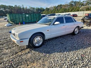 Jaguar XJ 4.0L 6 1997