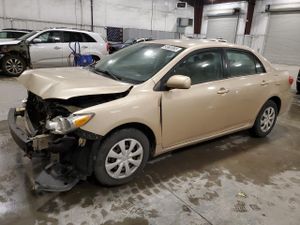 Toyota Corolla BASE 1.8L 4 2011