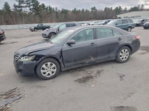 Toyota Camry BASE 2.5L 4 2010