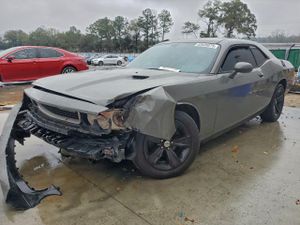 Dodge Challenger SXT 3.6L 6 2012