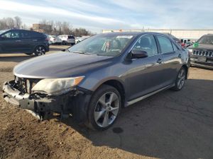 Toyota Camry L 2.5L 4 2014