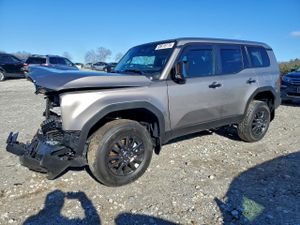 Toyota Land Cruiser BASE 2.4L 4 2025