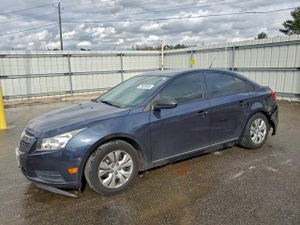 Chevrolet Cruze LS 1.8L 4 2014