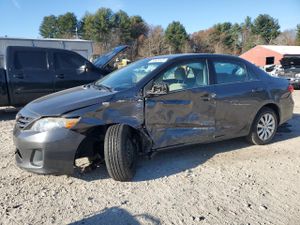 Toyota Corolla BASE 1.8L 4 2013