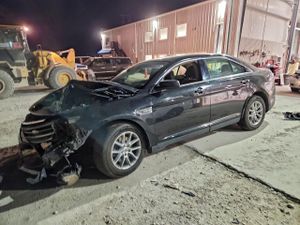 Ford Taurus SE 3.5L 6 2013