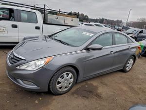Hyundai Sonata GLS 2.4L 4 2013