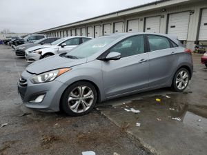 Hyundai Elantra 2.0L 4 2015
