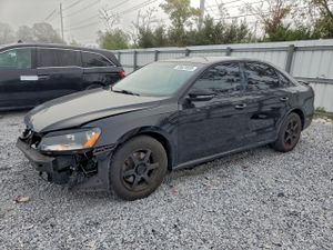 Volkswagen Passat S 2.5L 5 2012