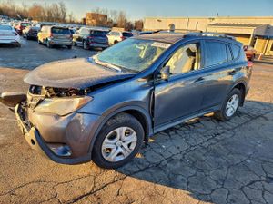 Toyota Rav4 LE 2.5L 4 2015