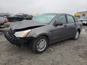Ford Focus SE 2.0L 4 2010