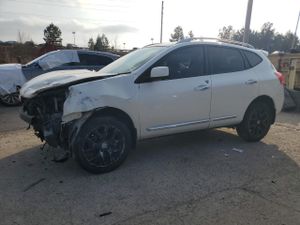 Nissan Rogue S 2.5L 4 2013