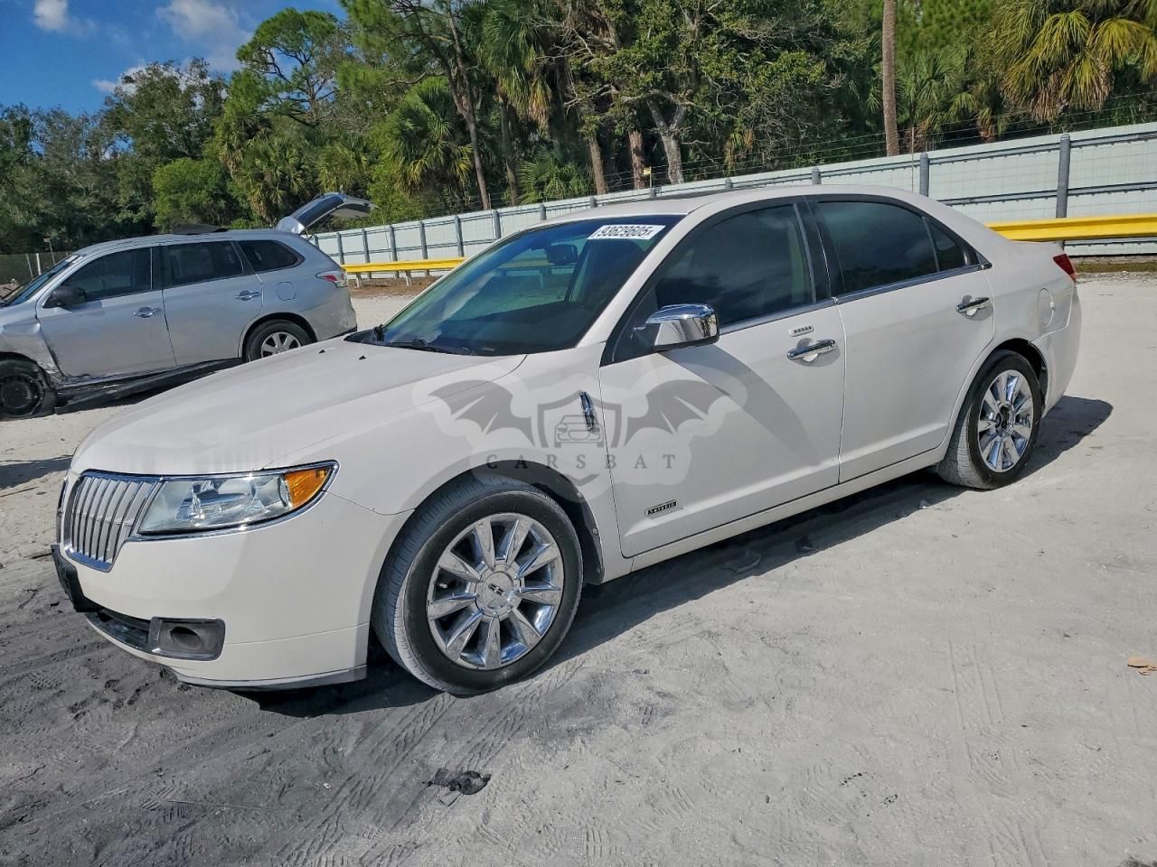 Lincoln MKZ HYBRID 2.5L 4 2011