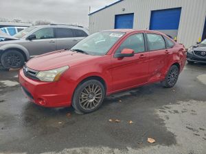Ford Focus SES 2.0L 4 2010