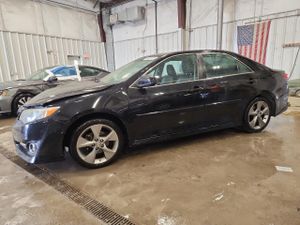 Toyota Camry SE 3.5L 6 2014