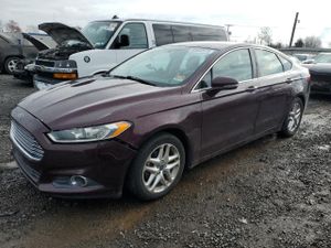 Ford Fusion SE 1.6L 4 2013