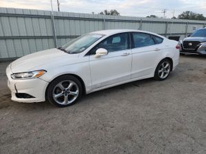 Ford Fusion SE 2.5L 4 2014