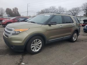 Ford Explorer XLT 3.5L 6 2013