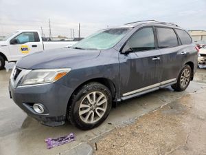 Nissan Pathfinder S 3.5L 6 2013