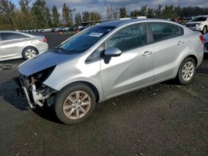 Kia Rio LX 1.6L 4 2013
