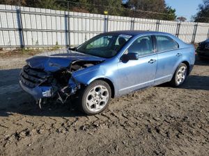 Ford Fusion SE 2.5L 4 2010