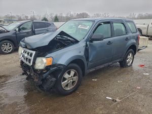 Ford Escape XLS 2.5L 4 2010