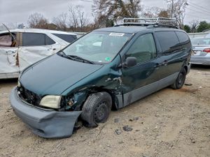 Toyota Sienna LE 3.0L 6 2001