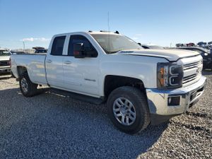 Chevrolet Silverado 1500 K3500 LT 6.6L 8 2015