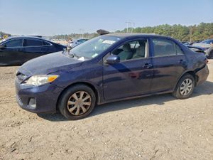 Toyota Corolla BASE 1.8L 4 2013