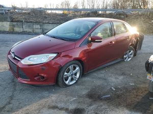 Ford Focus SE 2.0L 4 2014