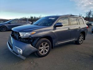 Toyota Highlander BASE 3.5L 6 2011
