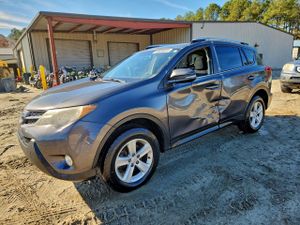 Toyota Rav4 XLE 2.5L 4 2014