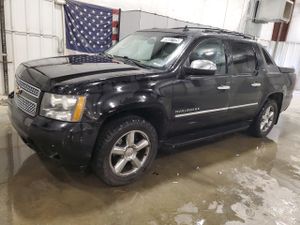 Chevrolet Avalanche LTZ 5.3L 8 2011
