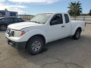 Nissan Frontier S 2.5L 4 2015