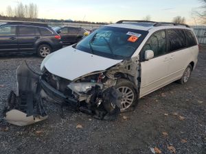 Toyota Sienna XLE 3.5L 6 2009
