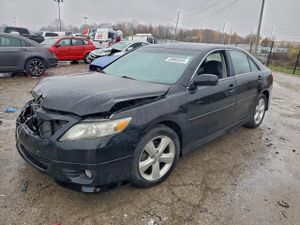 Toyota Camry BASE 2.5L 4 2011