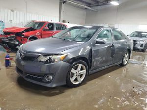 Toyota Camry BASE 2.5L 4 2012