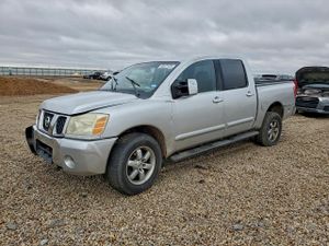 Nissan Titan XE 5.6L 8 2004